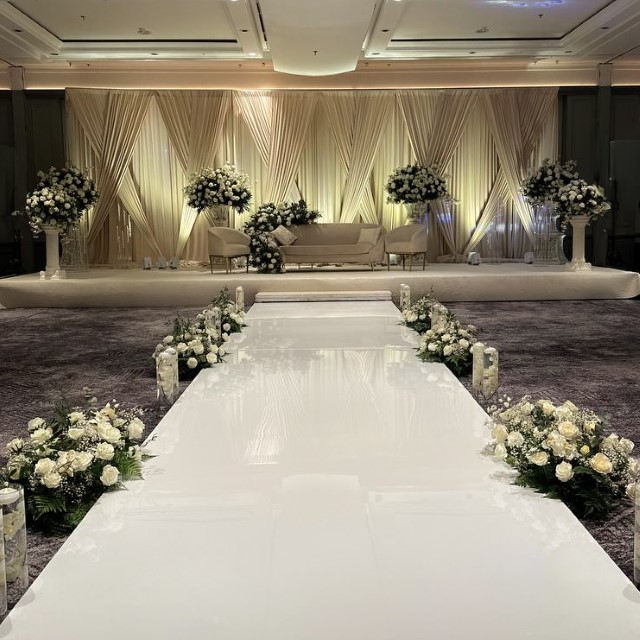 Drapes variation 4 (Custom)