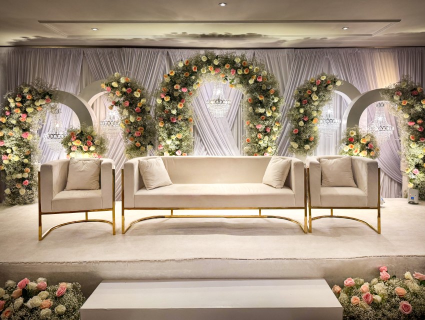 Flora arch variation 1 (Custom)