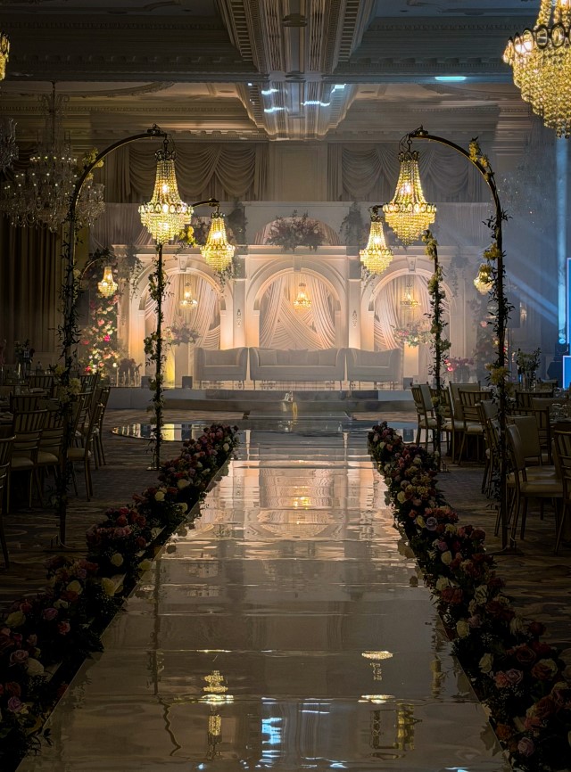 Grand ivory stage variation 5 (Custom)